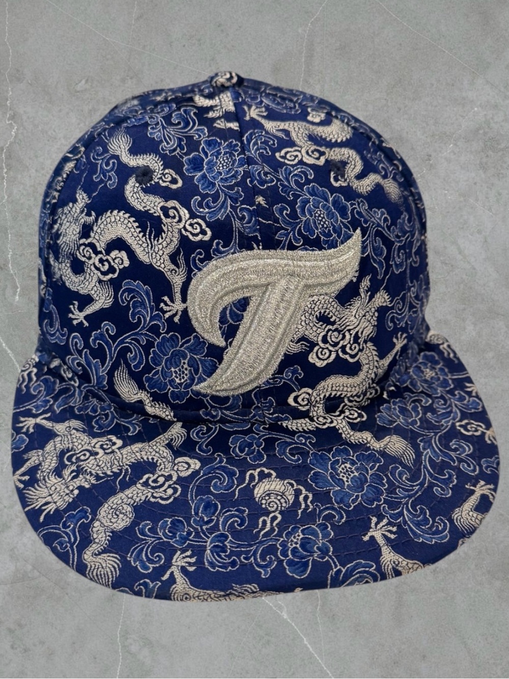 New Era Navy and Silver Dragon Jacquard Snapback
